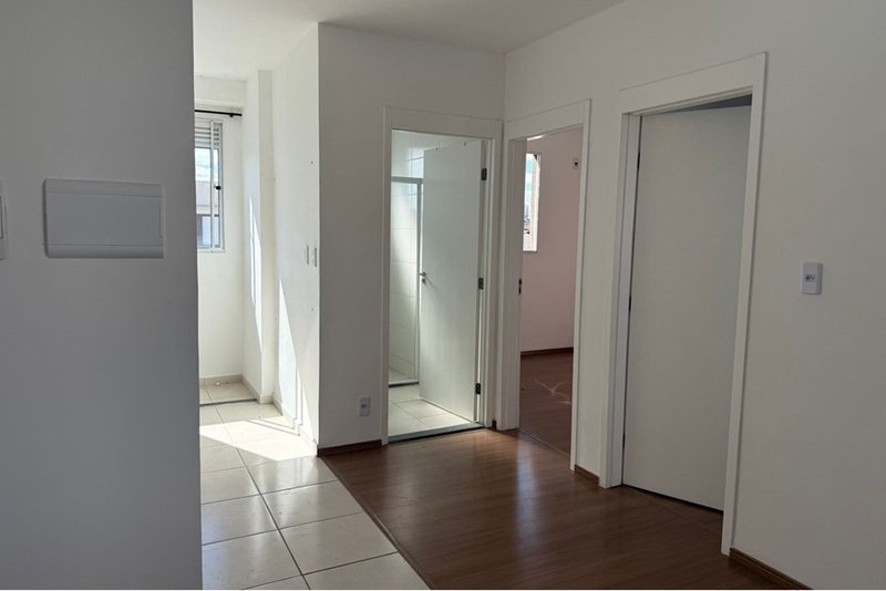 Apartamento à Venda, 41m - R$ 180.000 - 2 Dormitorios – Wanel Ville - Sorocaba - SP Rua Antonio Bravo Plaça Sorocaba - 
