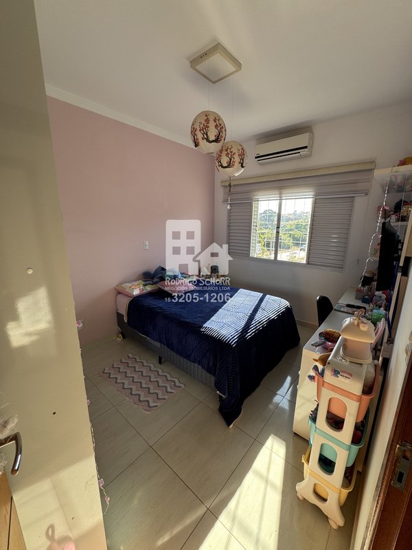 Casa com piscina e gourmet incrível à Venda – Condomínio Reserva dos Ypês 1 - lote maior  Tatuí - 