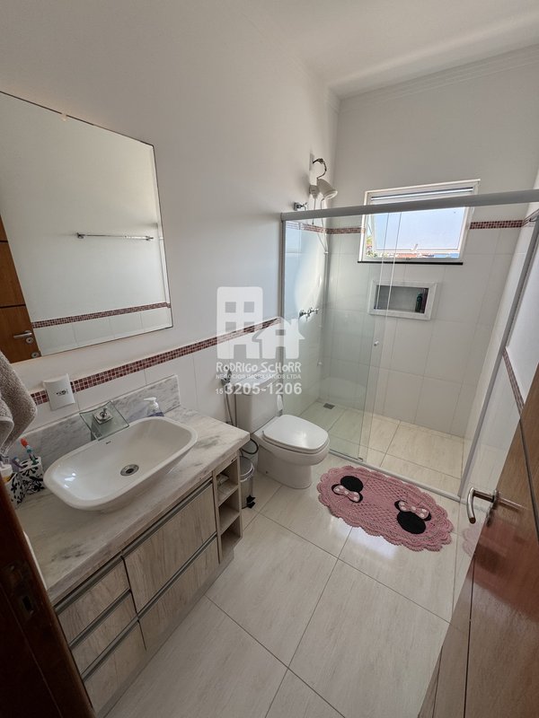 Casa com piscina e gourmet incrível à Venda – Condomínio Reserva dos Ypês 1 - lote maior  Tatuí - 