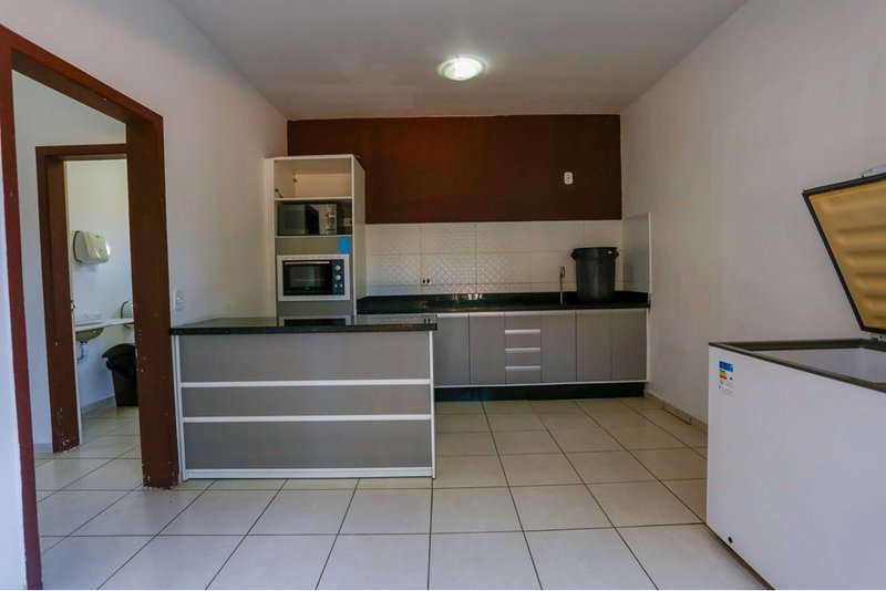Casa á venda, 65m - 2 Dorm. - R$ 310.000 - Cond. Quintais do Imperador - Sorocaba - SP Estrada José Ribeiro Leite Sorocaba - 