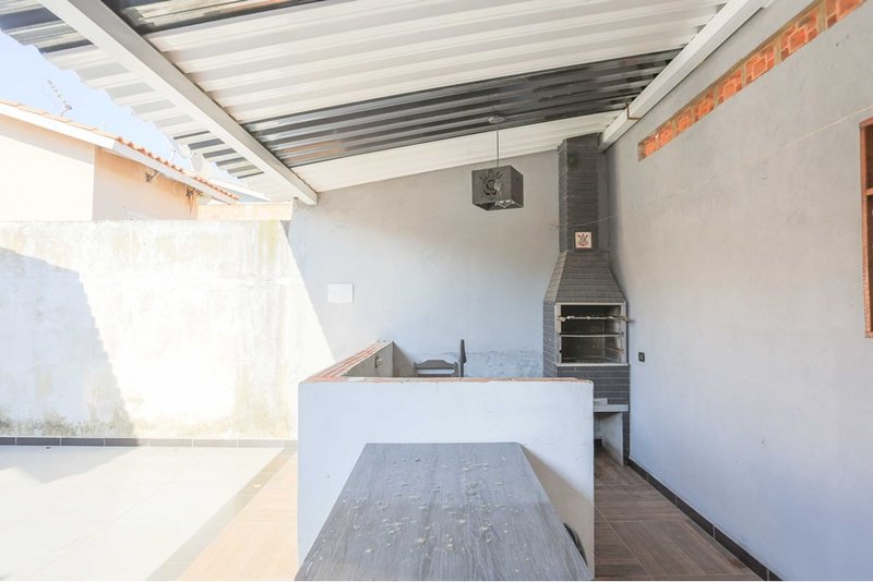 Casa á venda, 65m - 2 Dorm. - R$ 310.000 - Cond. Quintais do Imperador - Sorocaba - SP Estrada José Ribeiro Leite Sorocaba - 
