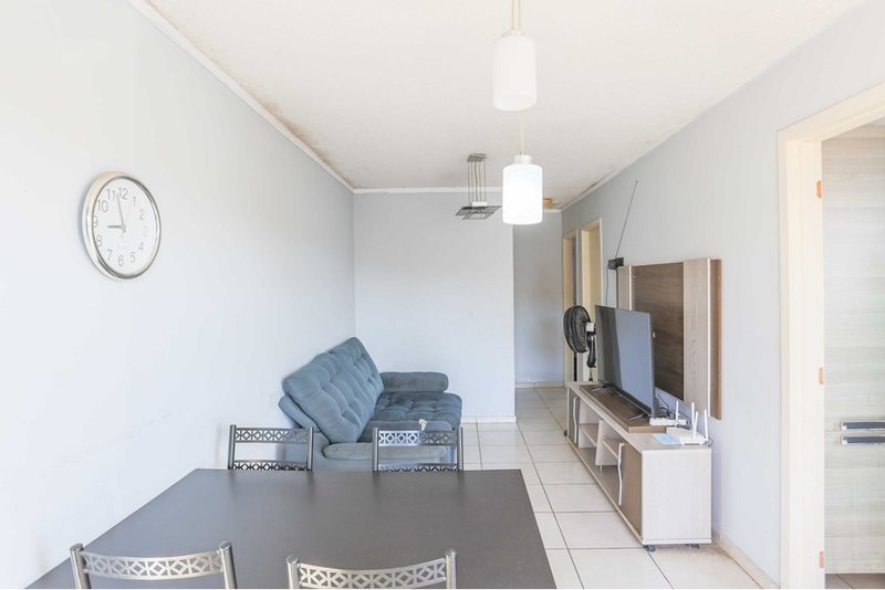 Casa á venda, 65m - 2 Dorm. - R$ 310.000 - Cond. Quintais do Imperador - Sorocaba - SP Estrada José Ribeiro Leite Sorocaba - 