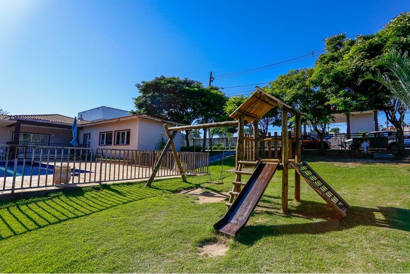 Casa á venda, 65m - 2 Dorm. - R$ 310.000 - Cond. Quintais do Imperador - Sorocaba - SP Estrada José Ribeiro Leite Sorocaba - 