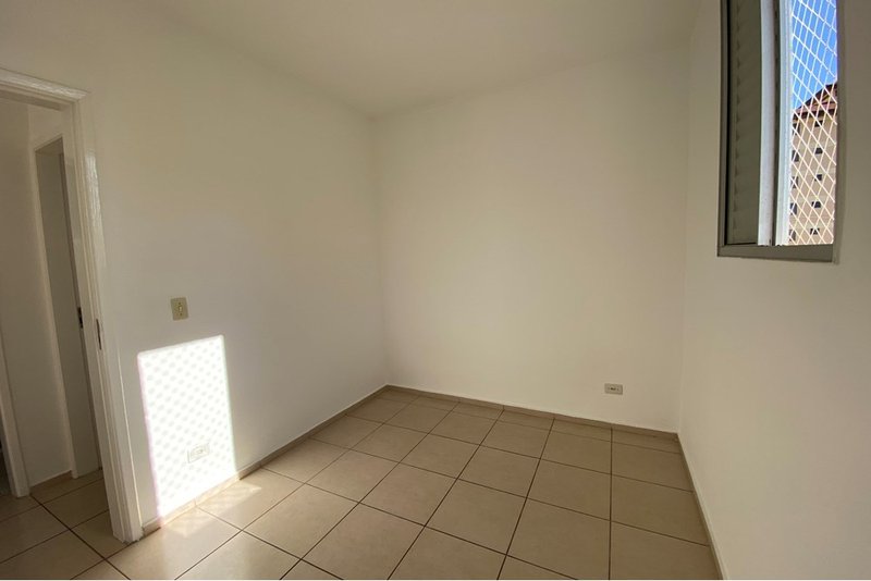 Apartamento à venda, 79m - 2 Dorm. 1 suíte, - R$ 235.000 - Vila Gabriel - Sorocaba/SP Rua Gonçalves Dias Sorocaba - 