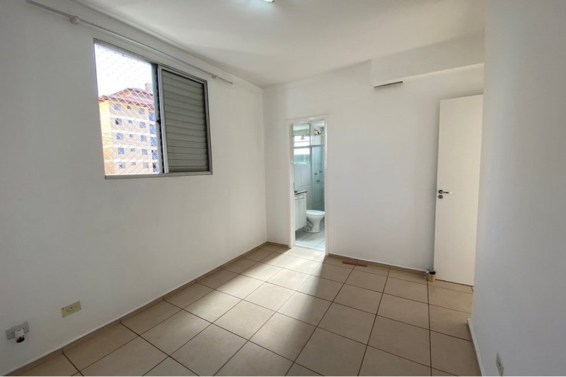 Apartamento à venda, 79m - 2 Dorm. 1 suíte, - R$ 235.000 - Vila Gabriel - Sorocaba/SP Rua Gonçalves Dias Sorocaba - 
