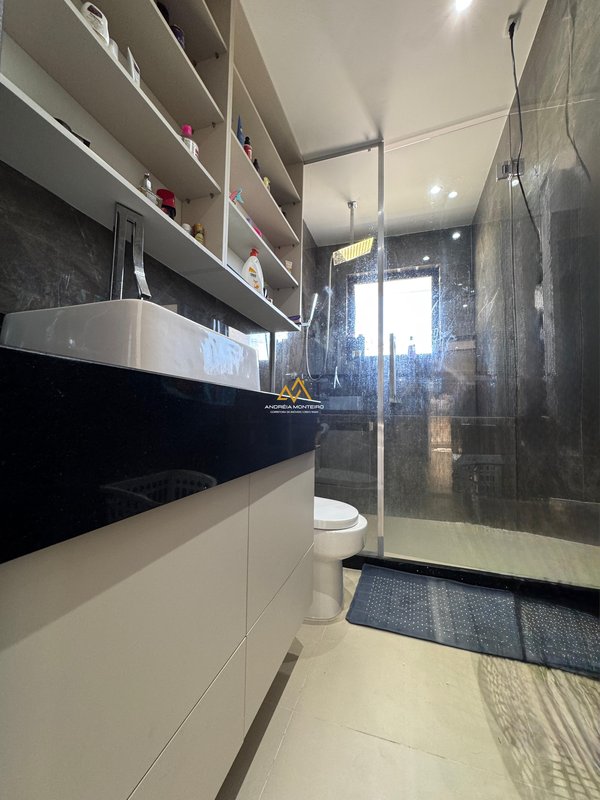 Casa de alto padrão com 5 quartos, 336m² por R$2.400.000,00 - Cond. Solaris - Maricá/RJ Estrada dos Cajueiros Maricá - 