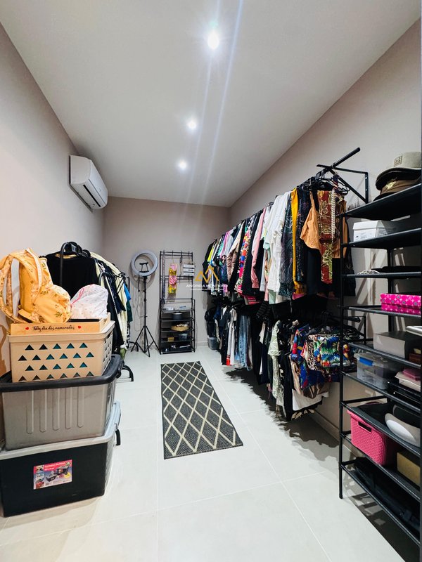 Casa de alto padrão com 5 quartos, 336m² por R$2.400.000,00 - Cond. Solaris - Maricá/RJ Estrada dos Cajueiros Maricá - 