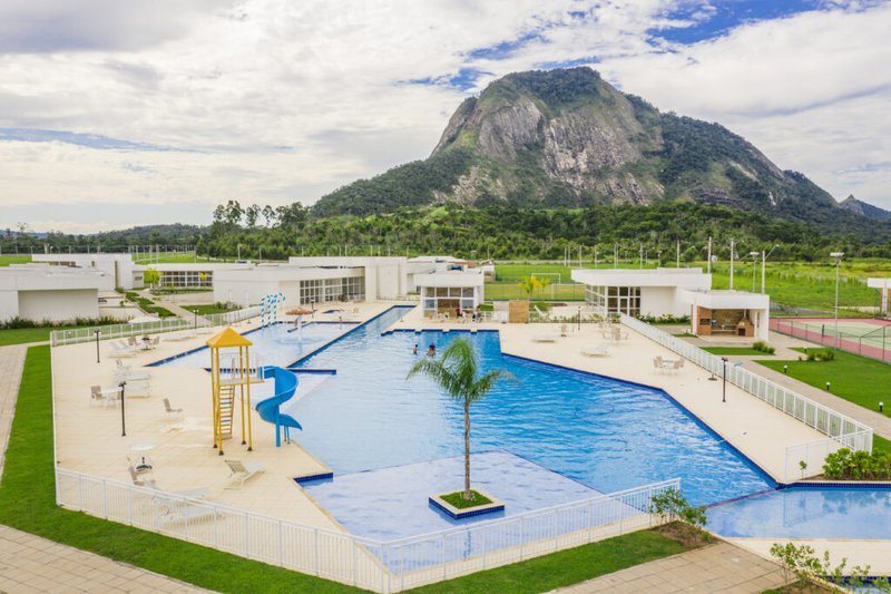 Casa de alto padrão com 5 quartos, 336m² por R$2.400.000,00 - Cond. Solaris - Maricá/RJ Estrada dos Cajueiros Maricá - 