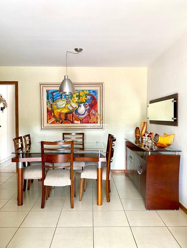 Apartamento à venda, 4 quartos e 4 vagas com 252m² Itaipu Niteroi -RJ - por R$1.499.000,00  Niterói - 