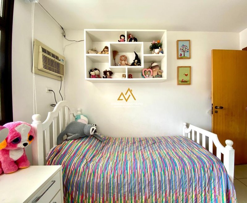 Apartamento à venda, 4 quartos e 4 vagas com 252m² Itaipu Niteroi -RJ - por R$1.499.000,00  Niterói - 