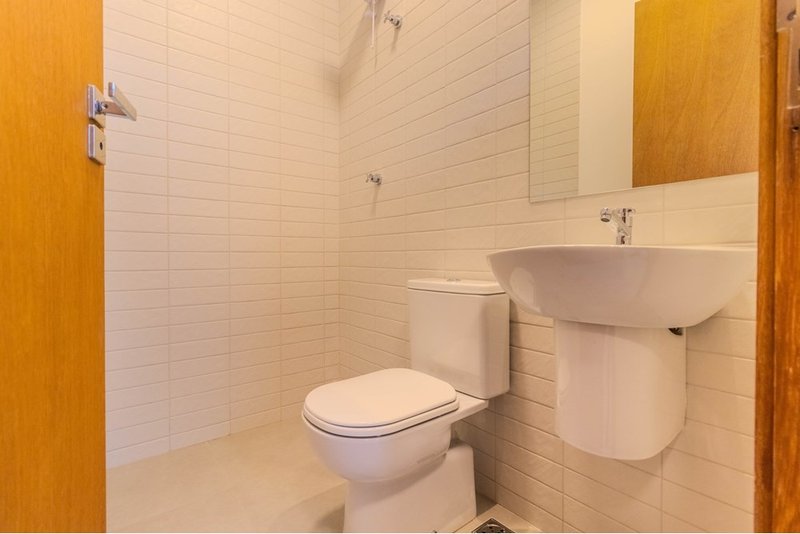 Casa térrea à venda, 190m - 3 suítes - R$ 1.860.000 - Residencial Mont Blanc - Sorocaba SP Rua Agnelo Gogolla Sorocaba - 