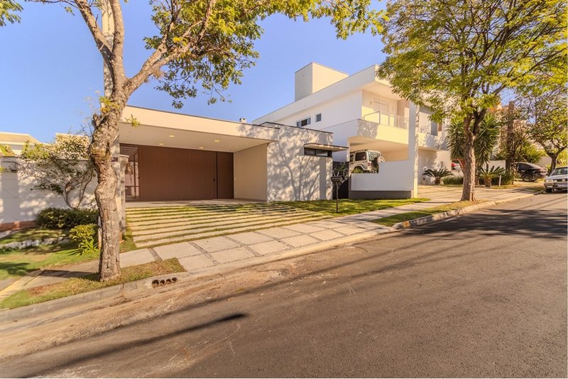 Casa térrea à venda, 190m - 3 suítes - R$ 1.860.000 - Residencial Mont Blanc - Sorocaba SP Rua Agnelo Gogolla Sorocaba - 