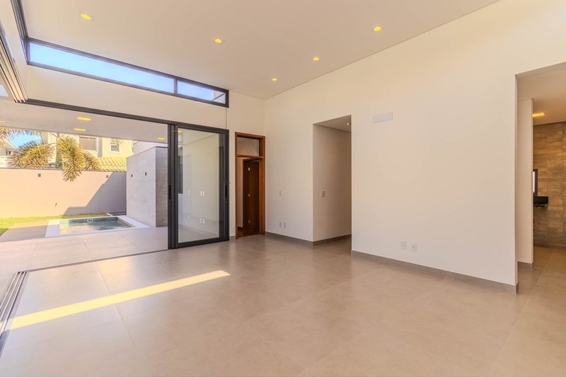 Casa térrea à venda, 190m - 3 suítes - R$ 1.860.000 - Residencial Mont Blanc - Sorocaba SP Rua Agnelo Gogolla Sorocaba - 