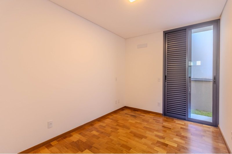 Casa térrea à venda, 190m - 3 suítes - R$ 1.860.000 - Residencial Mont Blanc - Sorocaba SP Rua Agnelo Gogolla Sorocaba - 