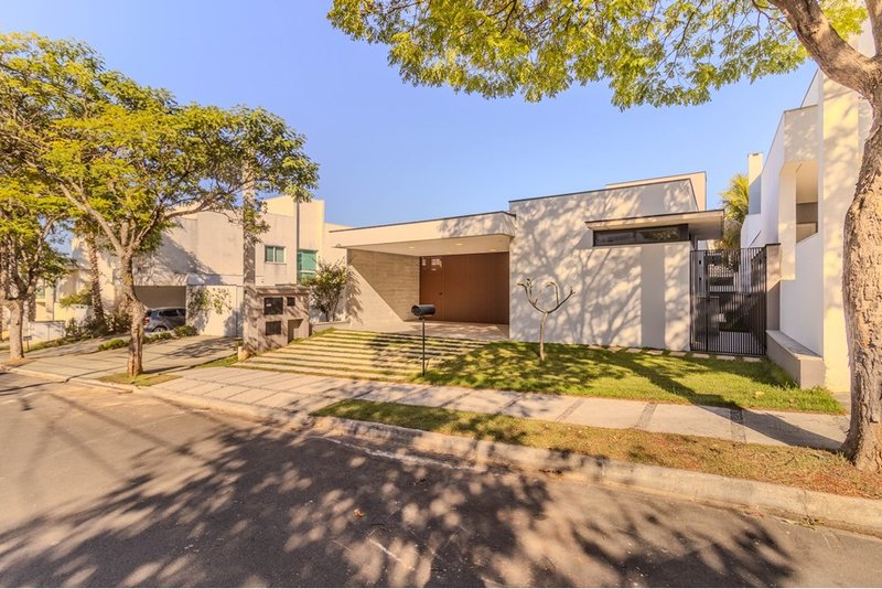 Casa térrea à venda, 190m - 3 suítes - R$ 1.860.000 - Residencial Mont Blanc - Sorocaba SP Rua Agnelo Gogolla Sorocaba - 