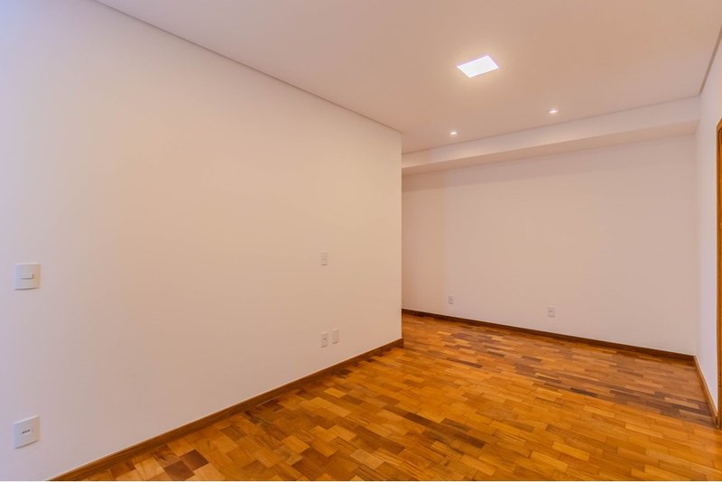 Casa térrea à venda, 190m - 3 suítes - R$ 1.860.000 - Residencial Mont Blanc - Sorocaba SP Rua Agnelo Gogolla Sorocaba - 