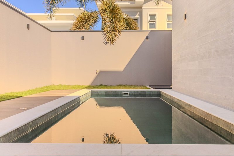 Casa térrea à venda, 190m - 3 suítes - R$ 1.860.000 - Residencial Mont Blanc - Sorocaba SP Rua Agnelo Gogolla Sorocaba - 