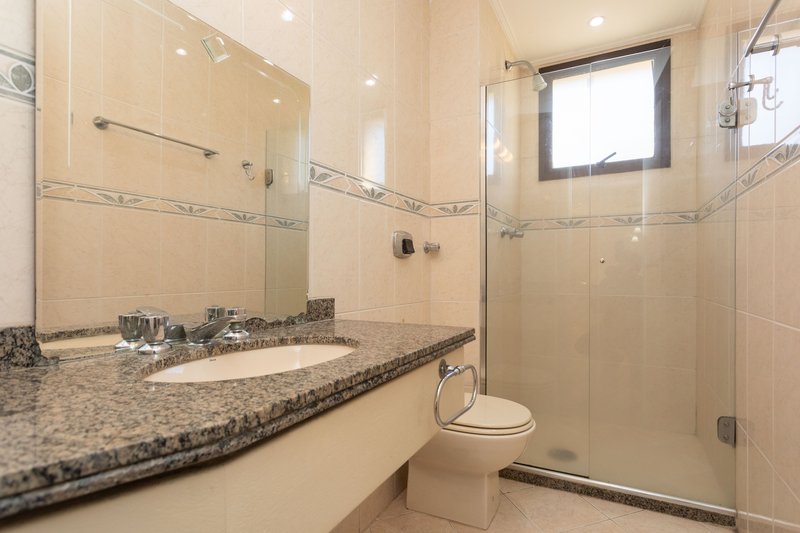 R$ 880.000 - ÓTIMO APARTAMENTO - 88M2 - 2 DORM - SUÍTE - 1 VAGA - INFRA COMPLETA Rua Doutor Barbosa Gonçalves Porto Alegre - 