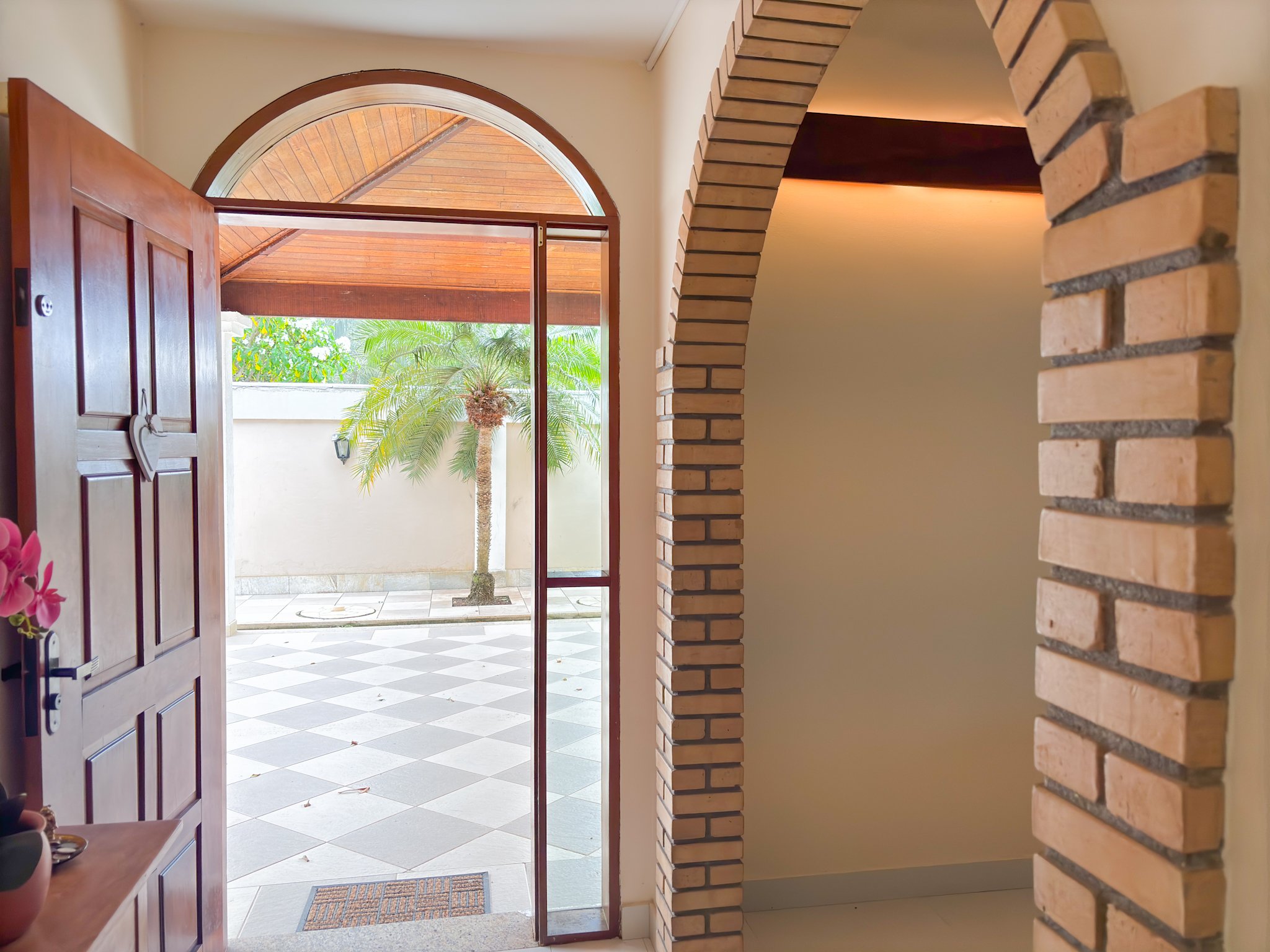 Casa à venda com 4 quartos, 327m² - Foto 27