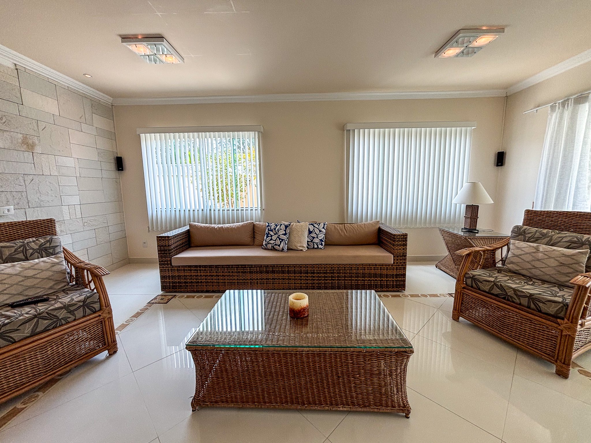 Casa à venda com 4 quartos, 327m² - Foto 12