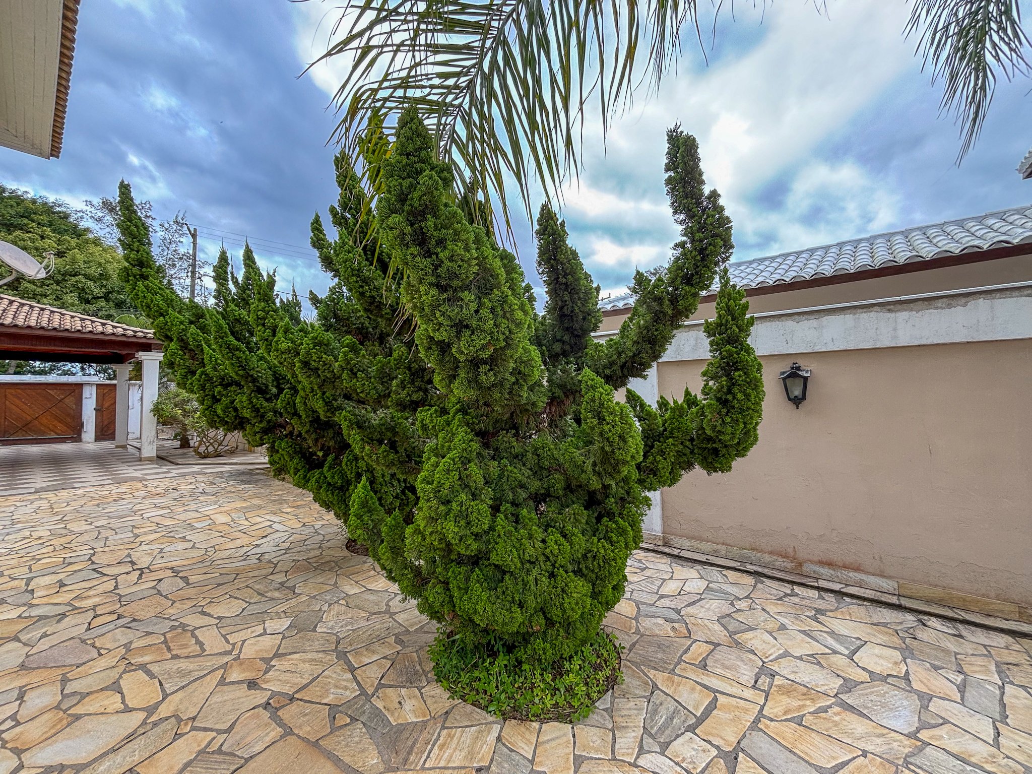 Casa à venda com 4 quartos, 327m² - Foto 53