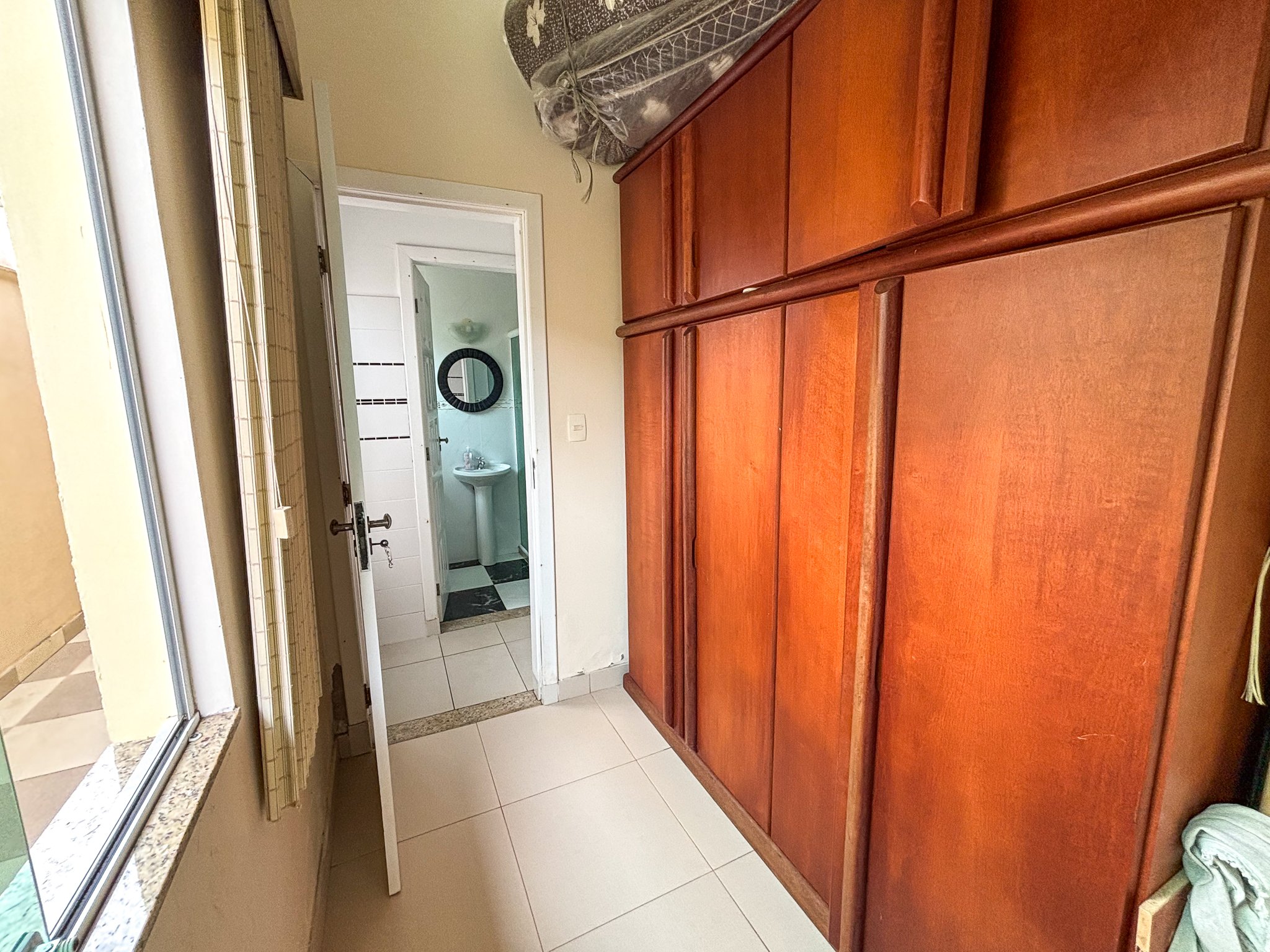 Casa à venda com 4 quartos, 327m² - Foto 48
