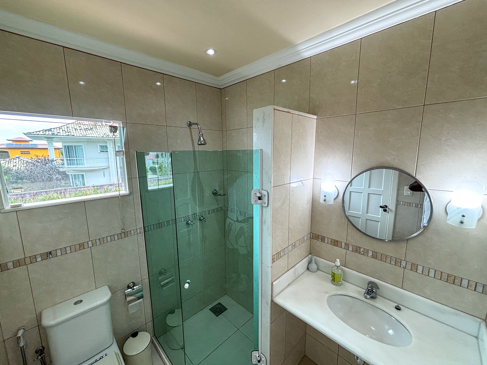 Casa à venda com 4 quartos, 327m² - Foto 44
