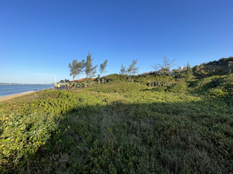 Terreno Pé na Areia à Venda – Marina Porto Búzios/ Rua Tiê Galo Armação dos Búzios - 