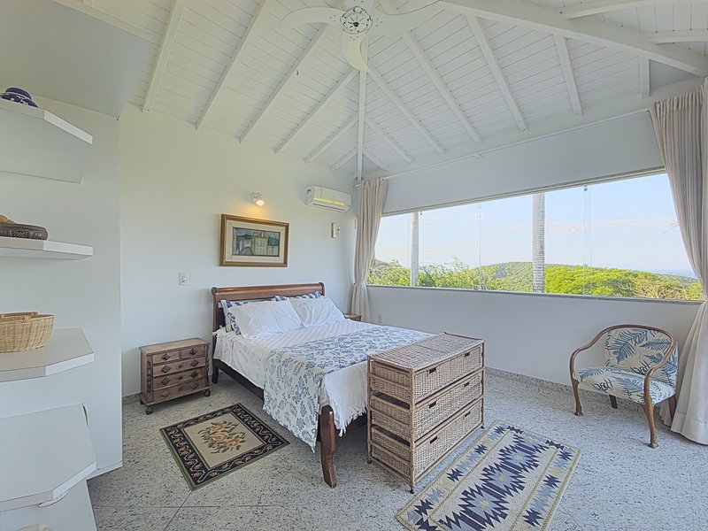 Casa Vista Panorâmica – Alto de Búzios/RJ Rua Élson da Assunção Gonçalves Armação dos Búzios - 