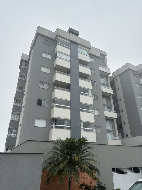 Apartamento, bairro Quintino, 2 dormitórios sendo 1 suíte, prédio com elevador!  Timbó - 