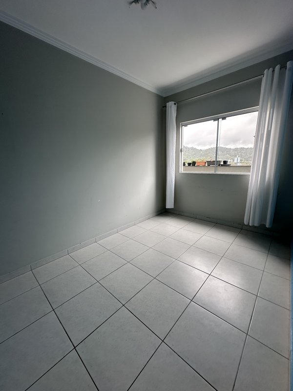 Apartamento, bairro Quintino, 2 dormitórios sendo 1 suíte, prédio com elevador!  Timbó - 