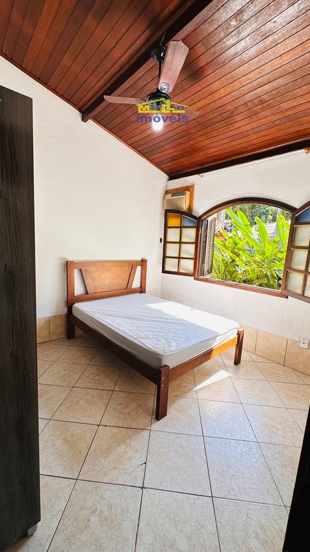 Casa em meio a natureza em Boiçucanga litoral norte Estrada Beira Rio São Sebastião - 