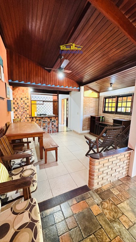 Casa em meio a natureza em Boiçucanga litoral norte Estrada Beira Rio São Sebastião - 