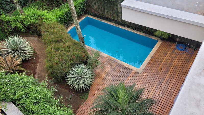 CASA A VENDA – LINDA – 402m2 – SOLAR - LUXO COM CUSTO-BENEFÍCIO Rua Aziz Nader São Paulo - 