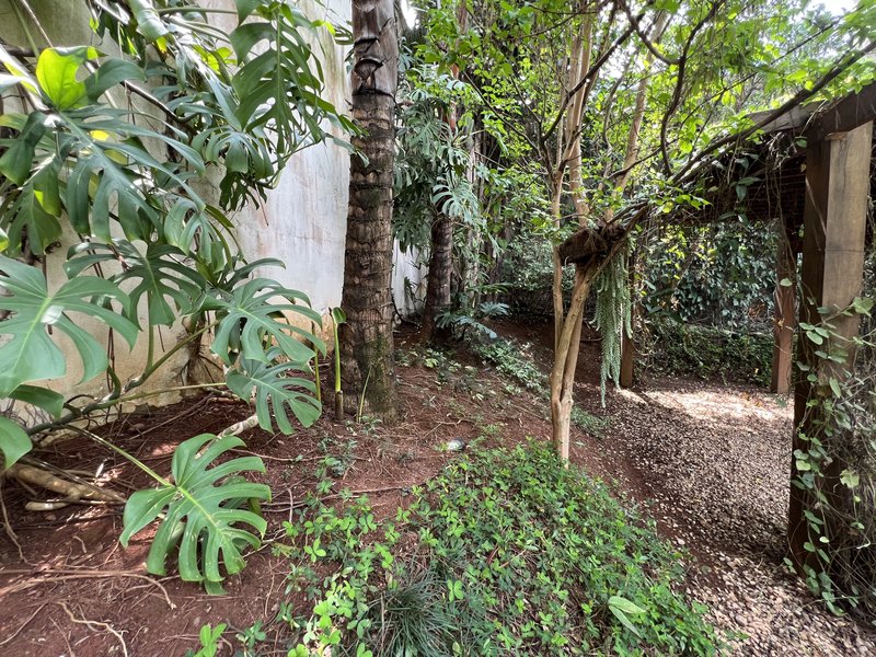 CASA A VENDA – LINDA – 402m2 – SOLAR - LUXO COM CUSTO-BENEFÍCIO Rua Aziz Nader São Paulo - 