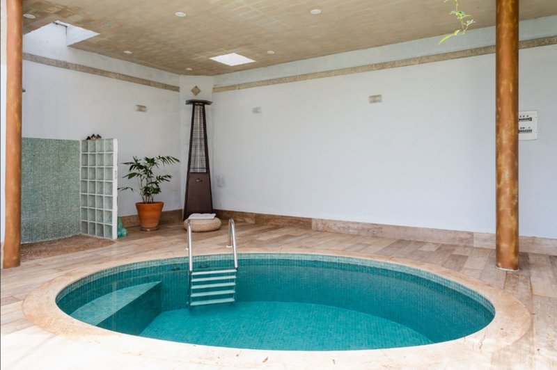 CASA A VENDA – AMPLA ESTILO PROVENÇAL – 600m2 – SOLAR - LUXO COM SUSTENTABILIDADE Avenida Professor Rubens Gomes de Souza São Paulo - 