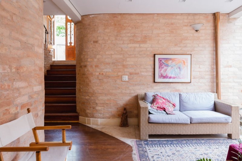 CASA A VENDA – AMPLA ESTILO PROVENÇAL – 600m2 – SOLAR - LUXO COM SUSTENTABILIDADE Avenida Professor Rubens Gomes de Souza São Paulo - 