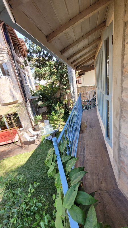 CASA A VENDA – AMPLA ESTILO PROVENÇAL – 600m2 – SOLAR - LUXO COM SUSTENTABILIDADE Avenida Professor Rubens Gomes de Souza São Paulo - 