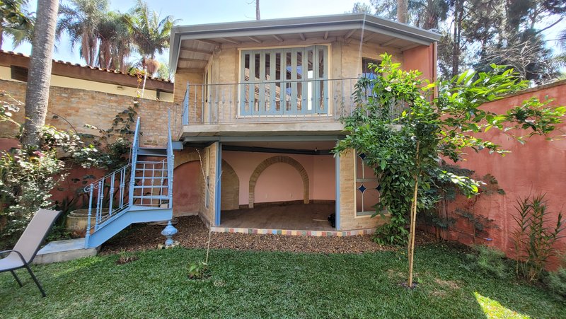 CASA A VENDA – AMPLA ESTILO PROVENÇAL – 600m2 – SOLAR - LUXO COM SUSTENTABILIDADE Avenida Professor Rubens Gomes de Souza São Paulo - 