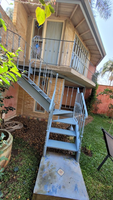 CASA A VENDA – AMPLA ESTILO PROVENÇAL – 600m2 – SOLAR - LUXO COM SUSTENTABILIDADE Avenida Professor Rubens Gomes de Souza São Paulo - 