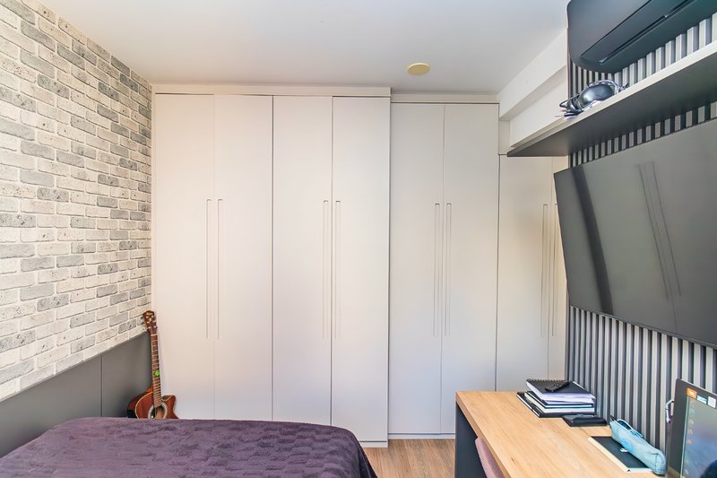 R$ 990.000 - LINDO APARTAMENTO - SEMIMOBILIADO - 80M2 - 2 SUÍTES - VISTA - 2 VAGAS Avenida Lageado Porto Alegre - 