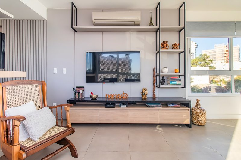 R$ 990.000 - LINDO APARTAMENTO - SEMIMOBILIADO - 80M2 - 2 SUÍTES - VISTA - 2 VAGAS Avenida Lageado Porto Alegre - 