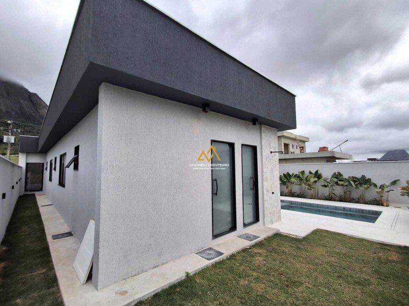 Casa com 3 quartos, 1 Suíte à venda, 186 m² por R$ 1.490.000 - Alphaville 2 - Maricá/RJ Rodovia Ernani Do Amaral Peixoto, Nº S/N - Km 15.5 Maricá - 