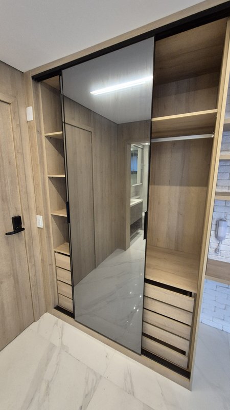 VENDO LINDO APARTAMENTO EQUIPADO NOVISSÍMO – 60M2 – EXCELENTE LOCALIZAÇÃO - METRÔ 5 MIN Rua Correia de Lemos São Paulo - 