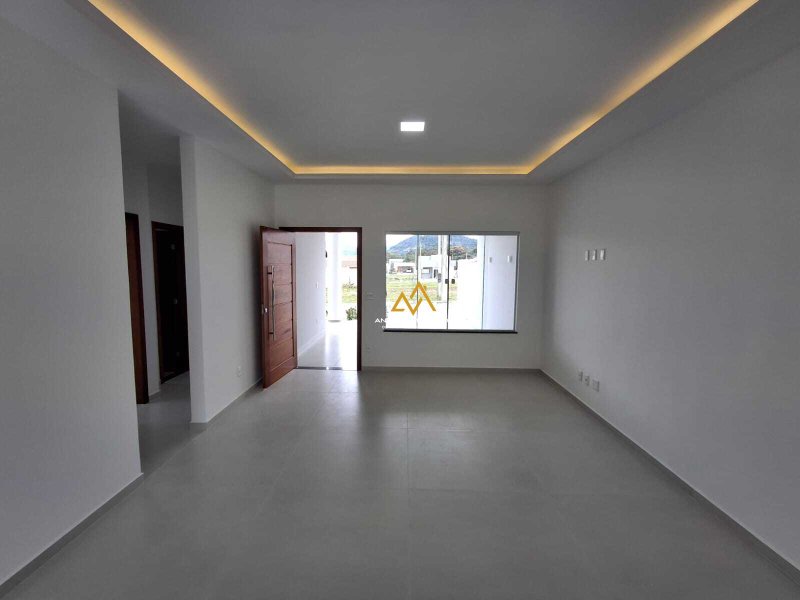 Casa com 3 dormitórios à venda, 130,m² por R$ 640.000 -Cond. Dom Village- Ubatiba - Maricá Rodovia. Vereador Oldemar Guedes Figueiredo Maricá - 