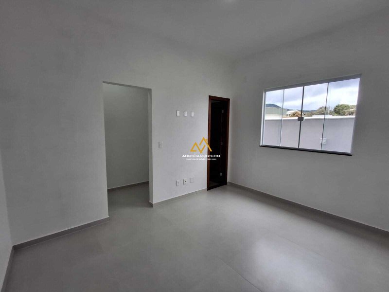 Casa com 3 dormitórios à venda, 130,m² por R$ 640.000 -Cond. Dom Village- Ubatiba - Maricá Rodovia. Vereador Oldemar Guedes Figueiredo Maricá - 