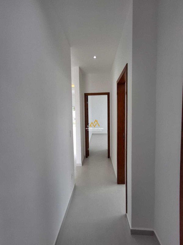 Casa com 3 dormitórios à venda, 130,m² por R$ 640.000 -Cond. Dom Village- Ubatiba - Maricá Rodovia. Vereador Oldemar Guedes Figueiredo Maricá - 