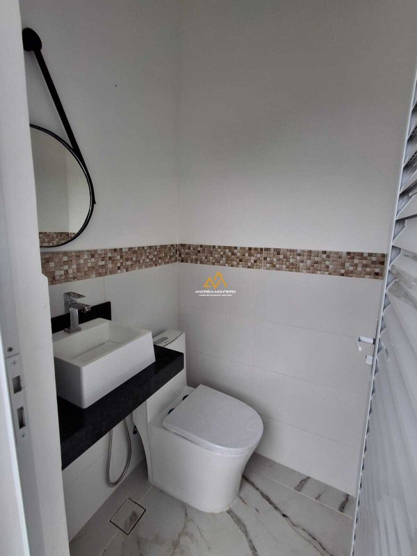 Casa com 3 dormitórios à venda, 130,m² por R$ 640.000 -Cond. Dom Village- Ubatiba - Maricá Rodovia. Vereador Oldemar Guedes Figueiredo Maricá - 