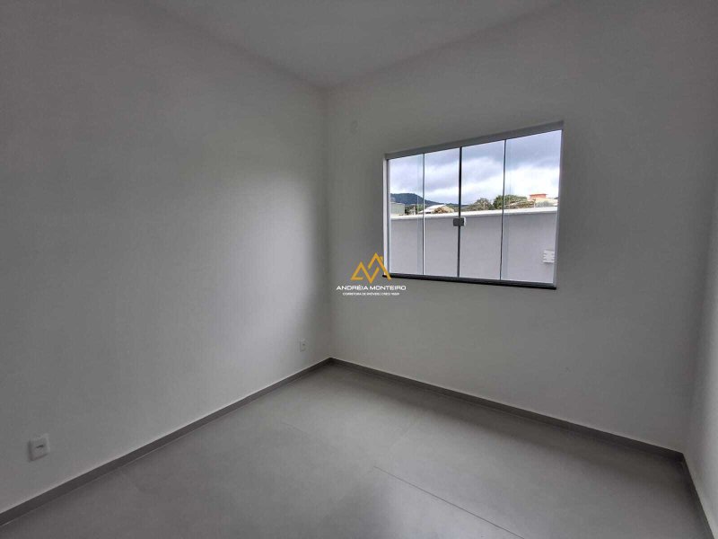 Casa com 3 dormitórios à venda, 130,m² por R$ 640.000 -Cond. Dom Village- Ubatiba - Maricá Rodovia. Vereador Oldemar Guedes Figueiredo Maricá - 