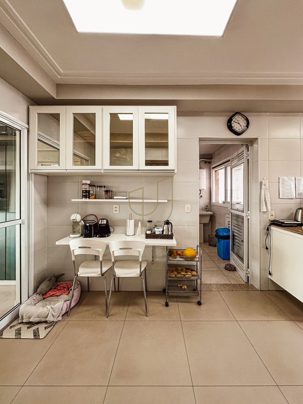 Apartamento com 4 Suítes no Helbor Belvedere Avenida São João São José dos Campos - 
